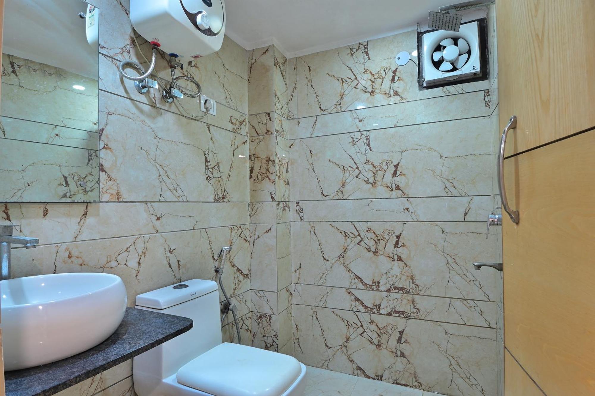 Hotel Glow Inn Paharganj-3 Mins Walk From New Delhi Railway Station Exterior photo