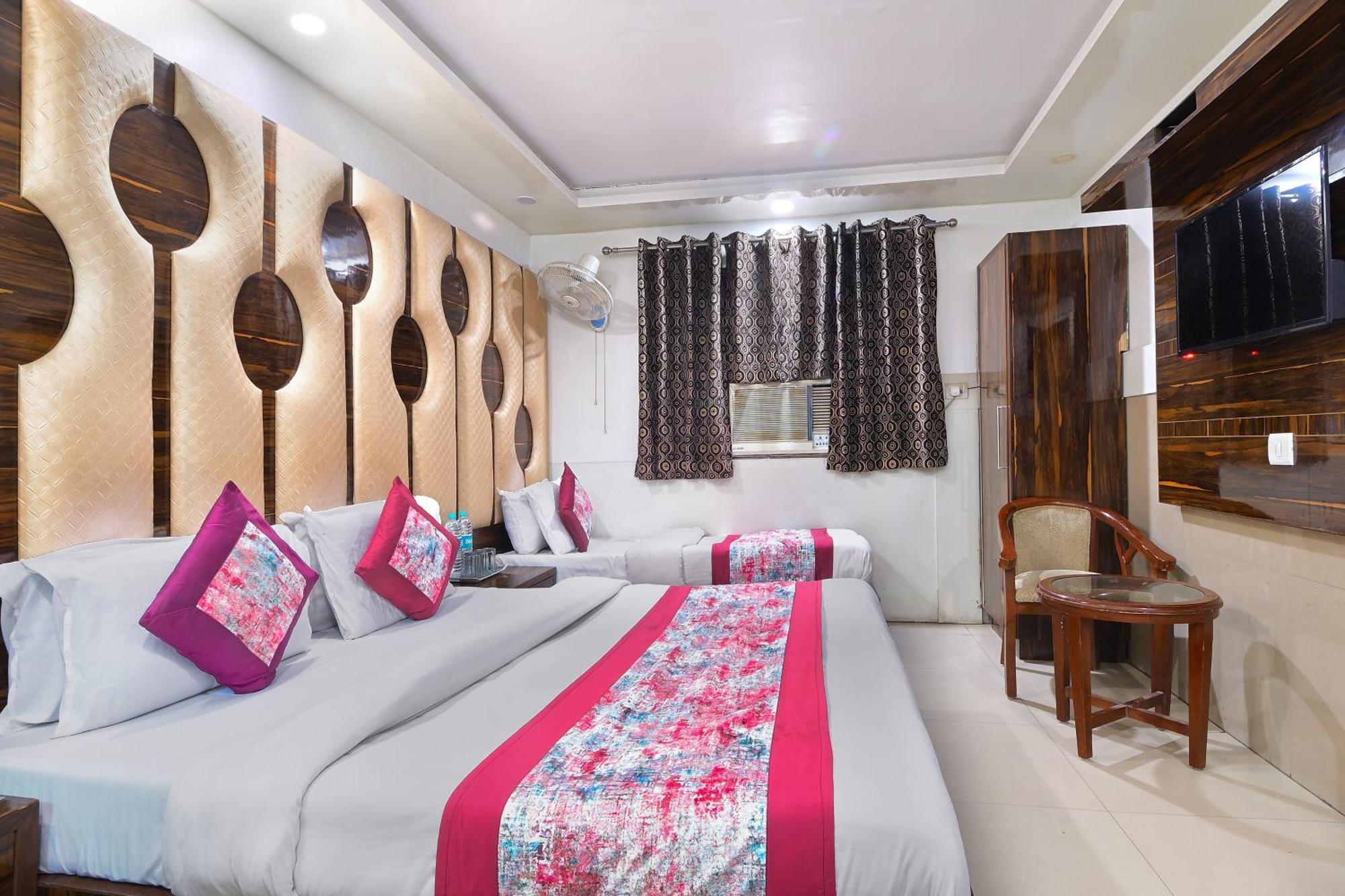 Hotel Glow Inn Paharganj-3 Mins Walk From New Delhi Railway Station Exterior photo
