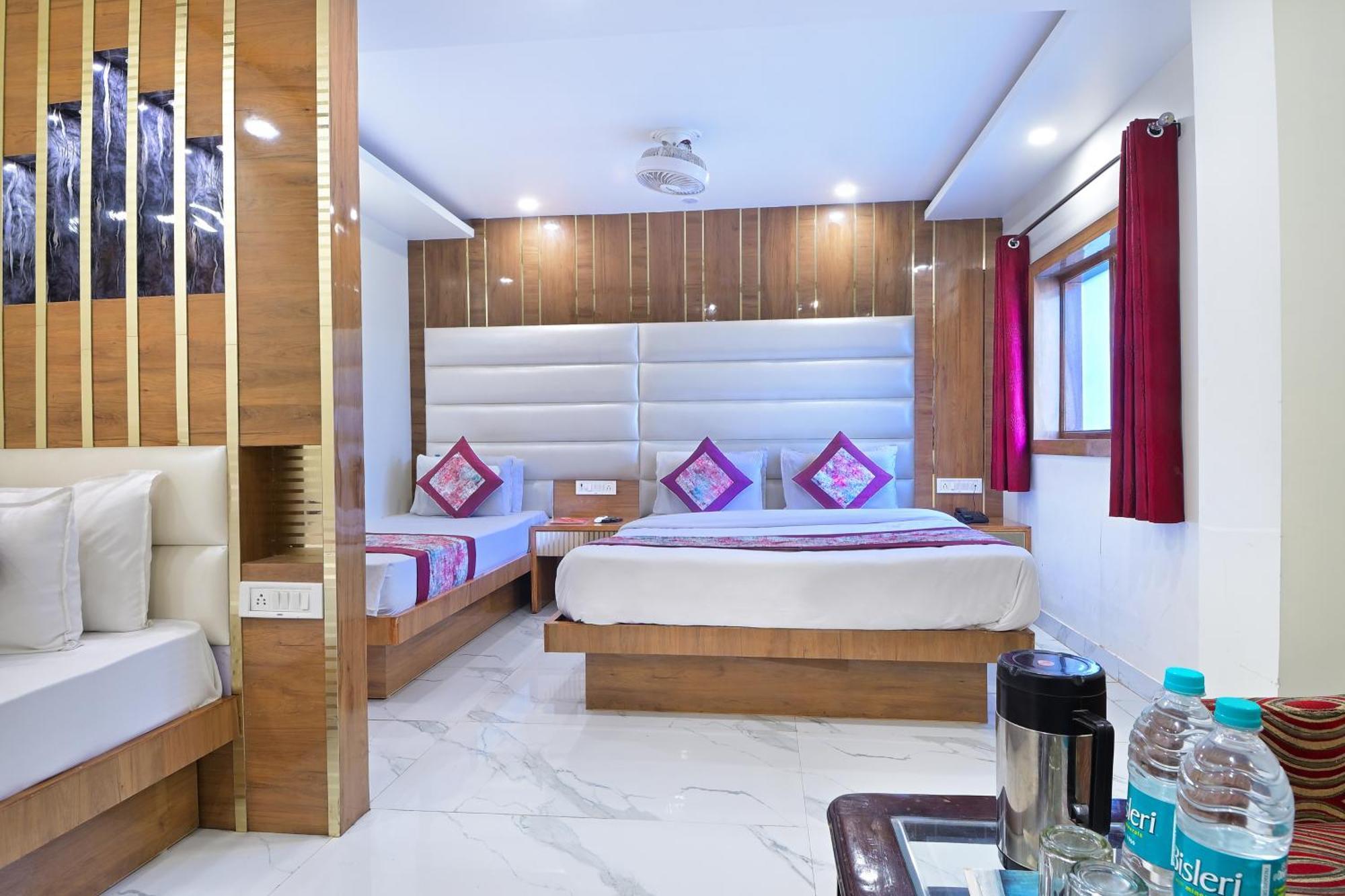 Hotel Glow Inn Paharganj-3 Mins Walk From New Delhi Railway Station Exterior photo