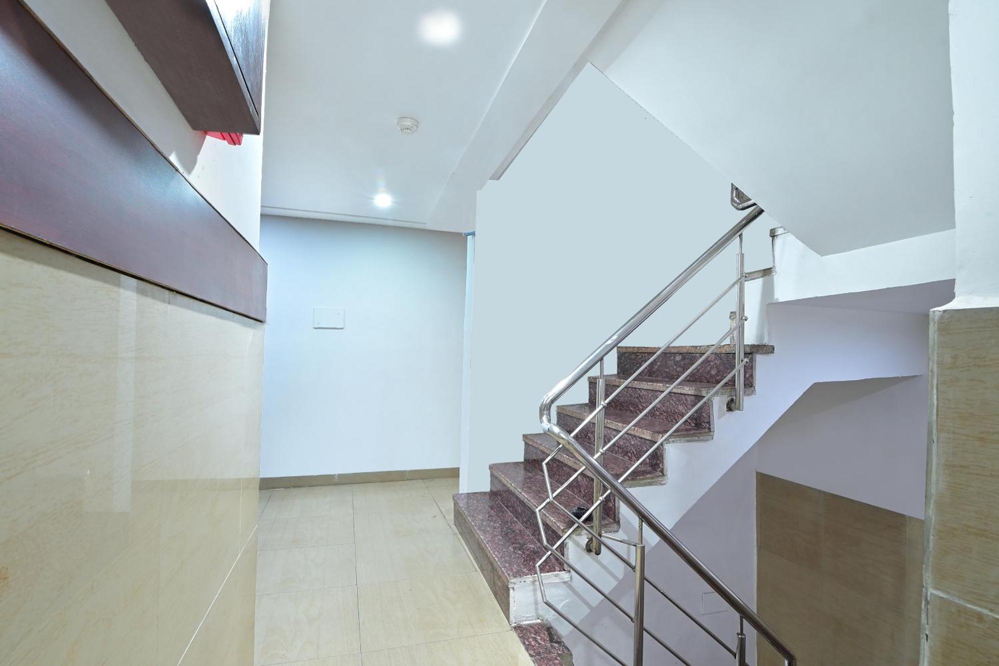 Hotel Glow Inn Paharganj-3 Mins Walk From New Delhi Railway Station Exterior photo