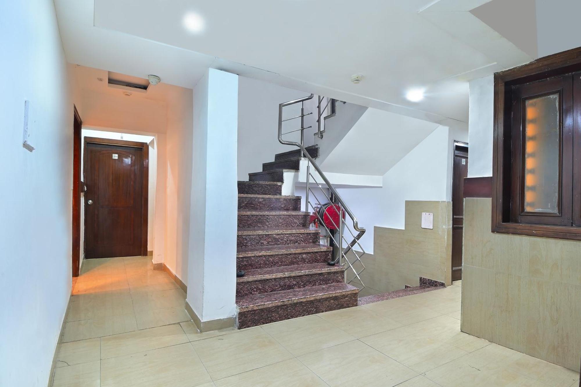 Hotel Glow Inn Paharganj-3 Mins Walk From New Delhi Railway Station Exterior photo