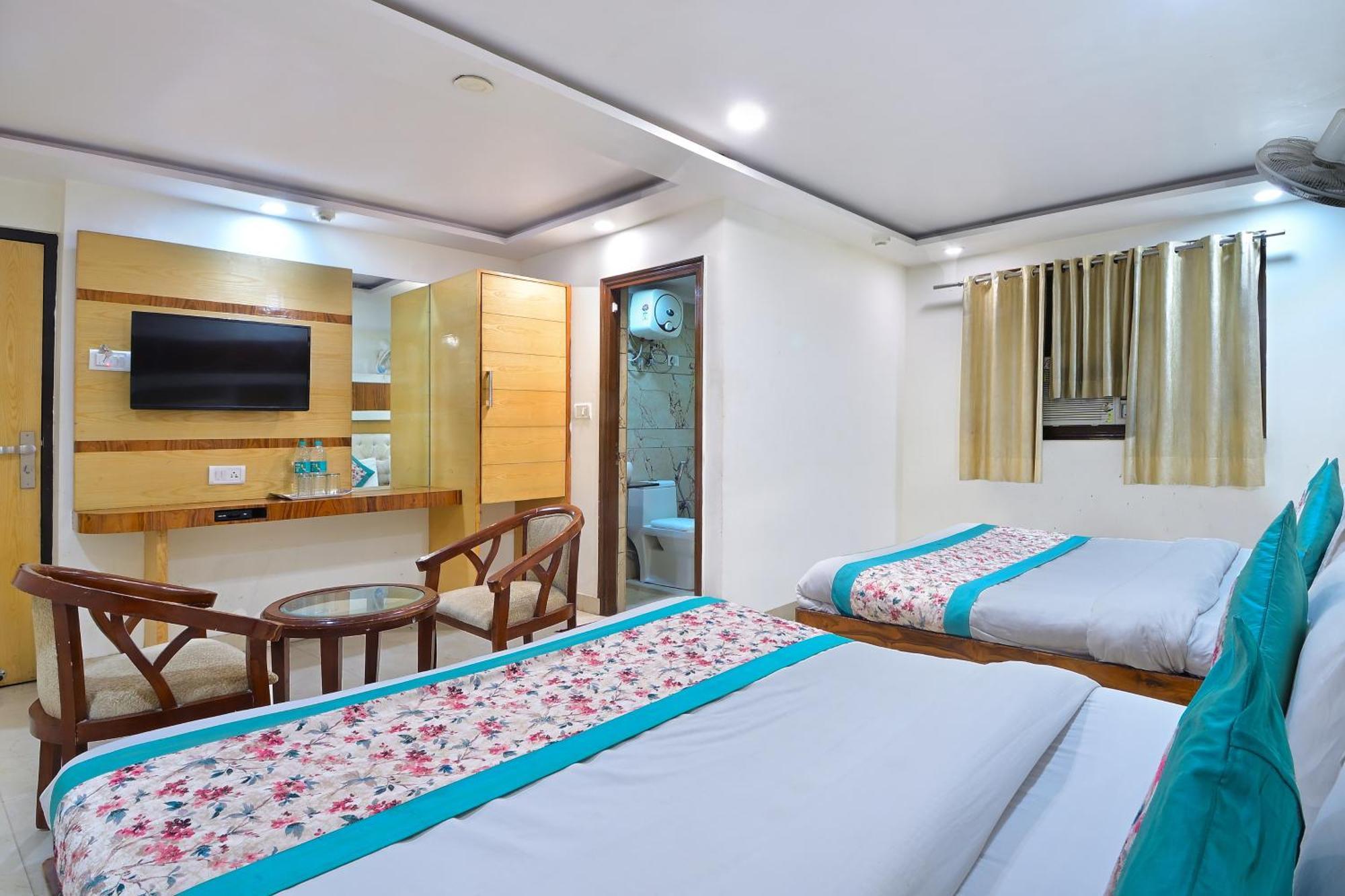 Hotel Glow Inn Paharganj-3 Mins Walk From New Delhi Railway Station Exterior photo