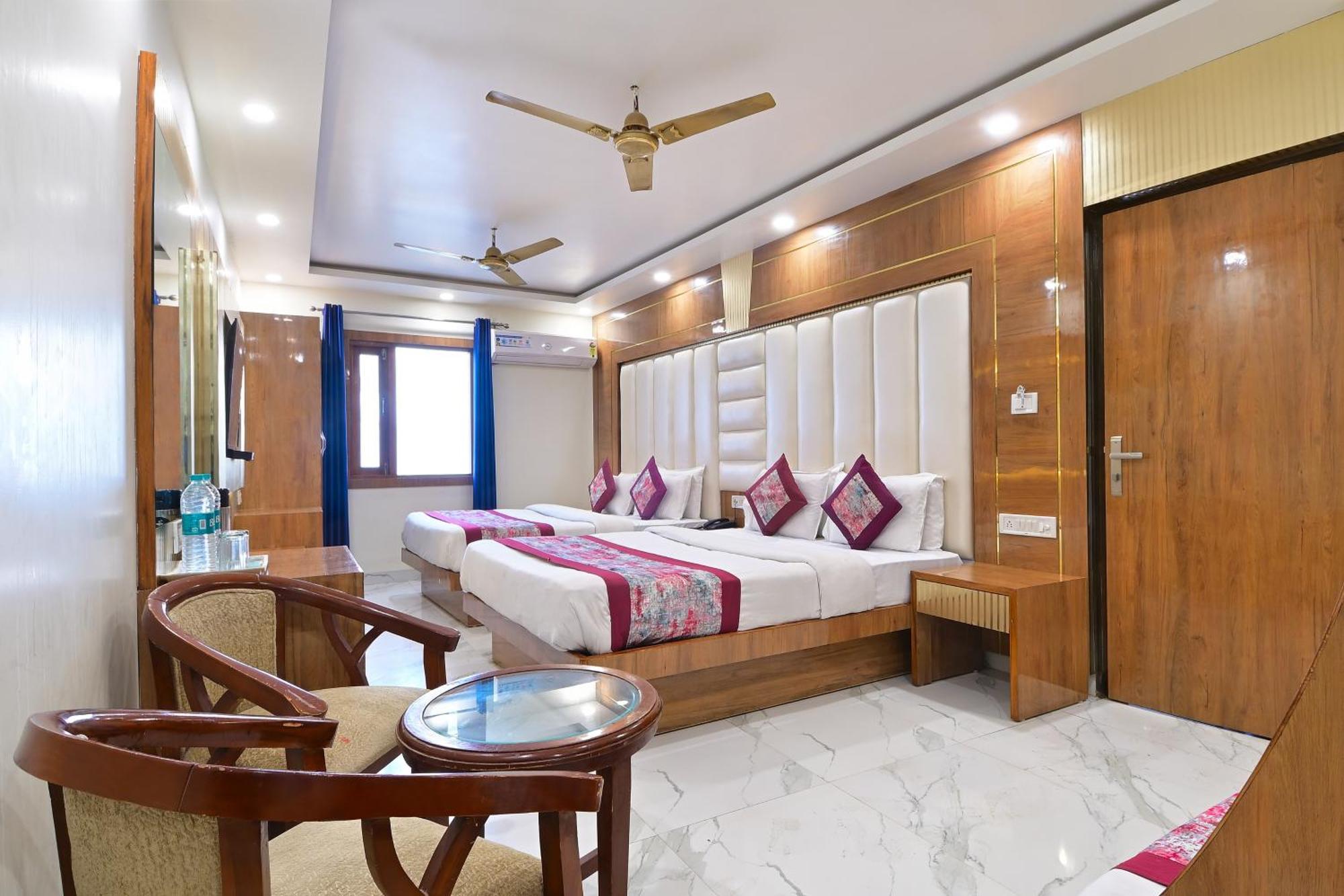 Hotel Glow Inn Paharganj-3 Mins Walk From New Delhi Railway Station Exterior photo